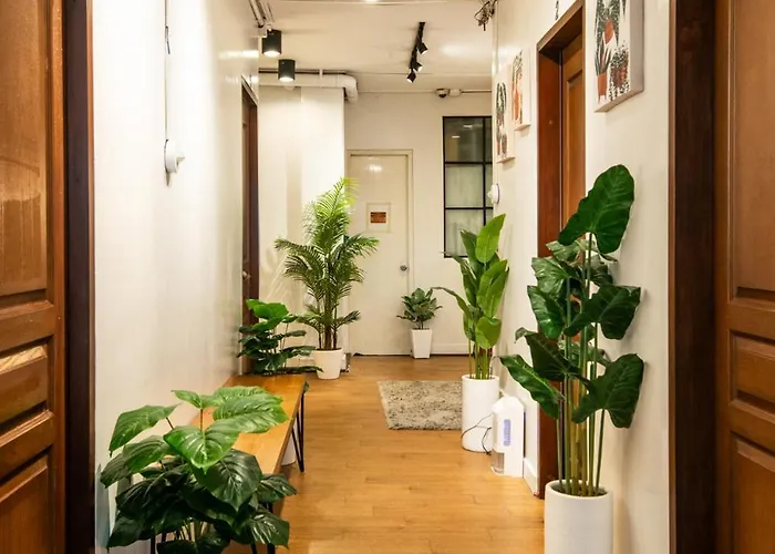 Homey And Cozey Poblacion Makati S10 منزل للإقامة مانيلا